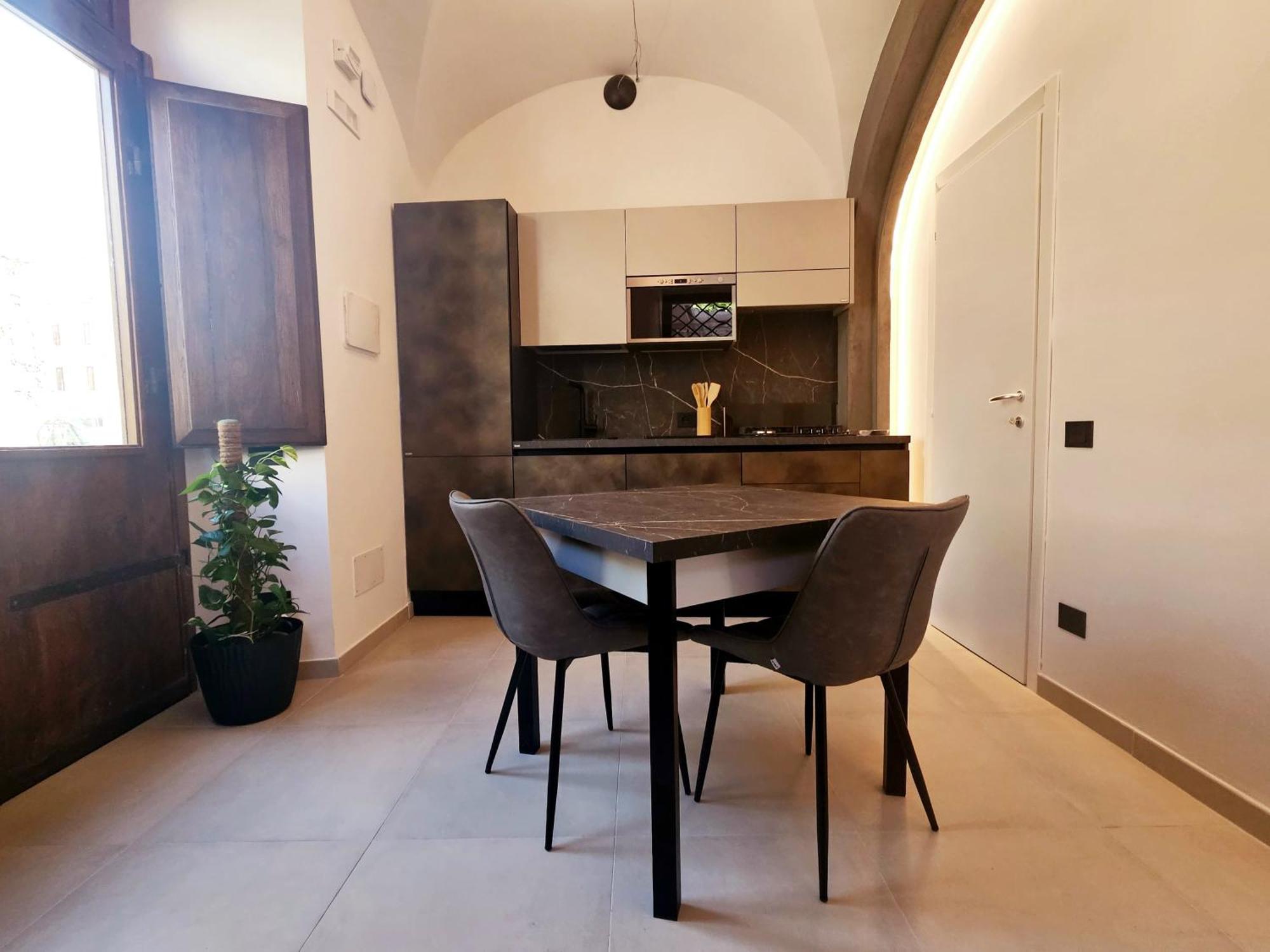 Dimora Adelfina - L'Aquila Centro LʼAquila Exterior foto